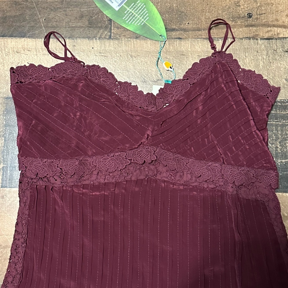 Farm Rio Lace Empire Waist Dress - Picture 4 of 7